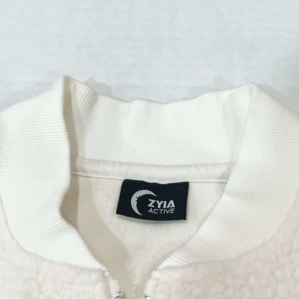 Zyia | Active Sherpa Fleece Bomber Jacket - Picture 4 of 5